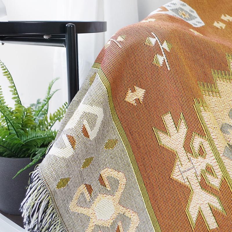 Isha Throw Blanket | Comfy Covers